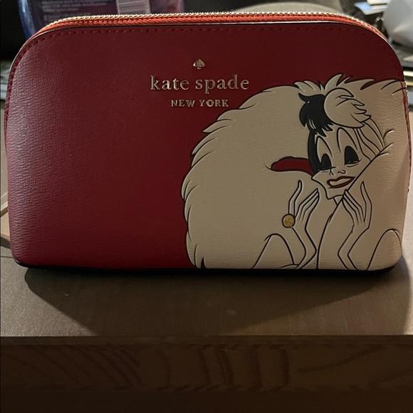 Authentic Kate Spade Red Cruella 101 Dalmatian Cosmetic Bag New WO Tags - Picture 1 of 5